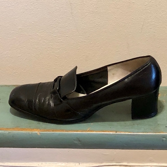 Vintage Red Cross Black Shoes Flats 1960s 8 1/2 - Picture 4 of 7